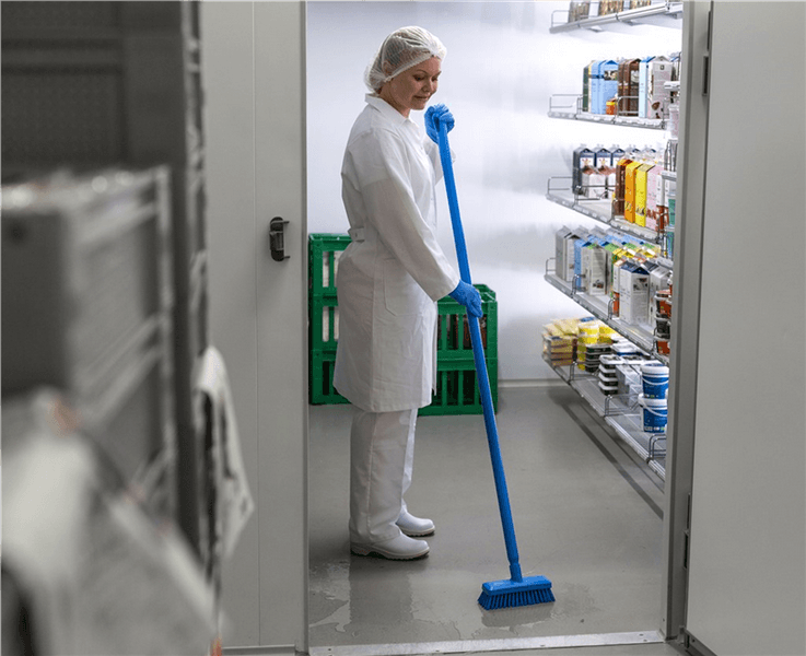 Компактная щетка для пола и стен, 225 мм, жёсткий ворс - миниатюра 4