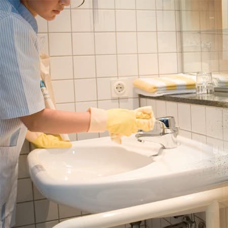 MAXX Into C2 средство для санитарных зон на основе молочной кислоты Cinalab - миниатюра 3